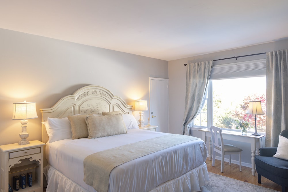 Room (King room) photo 1