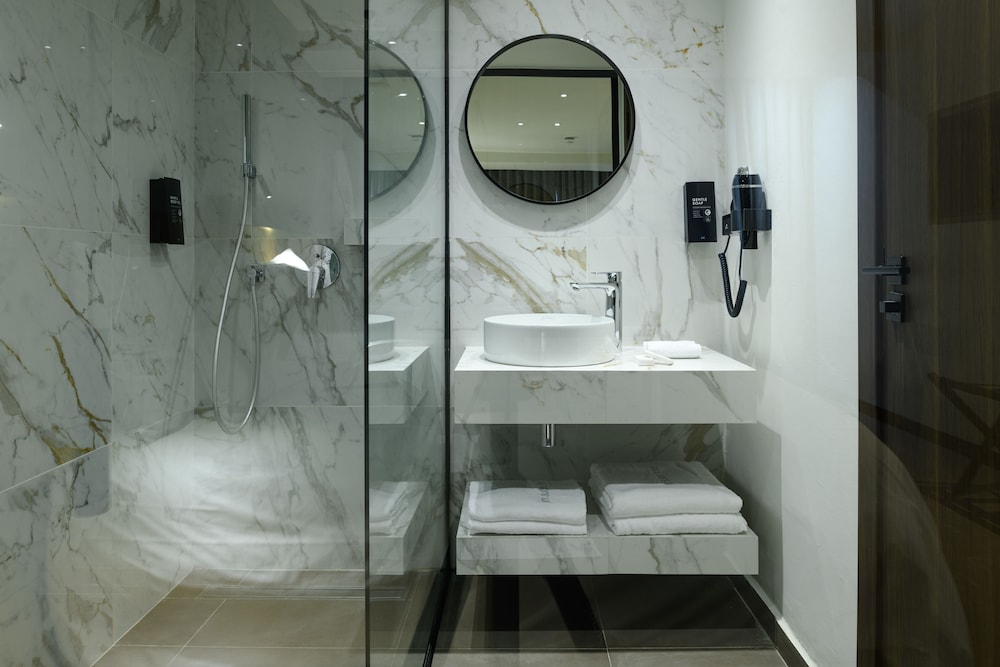 GREEN DELUXE ROOM - Photo 12