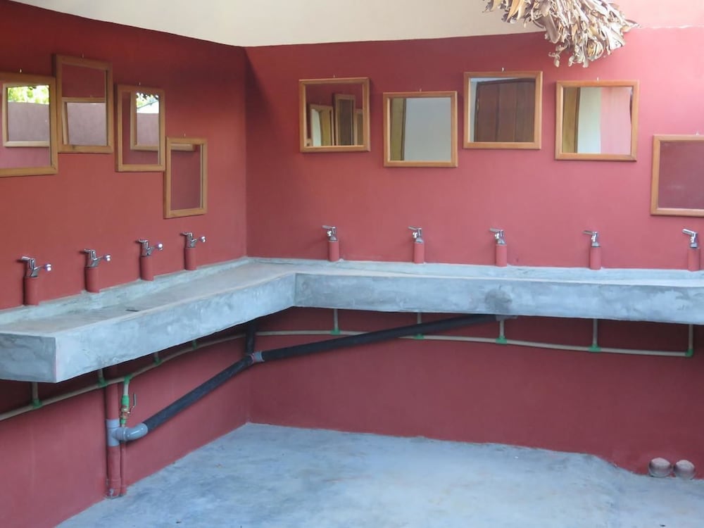 Economy Shared Dormitory (72 Beds) photo 3