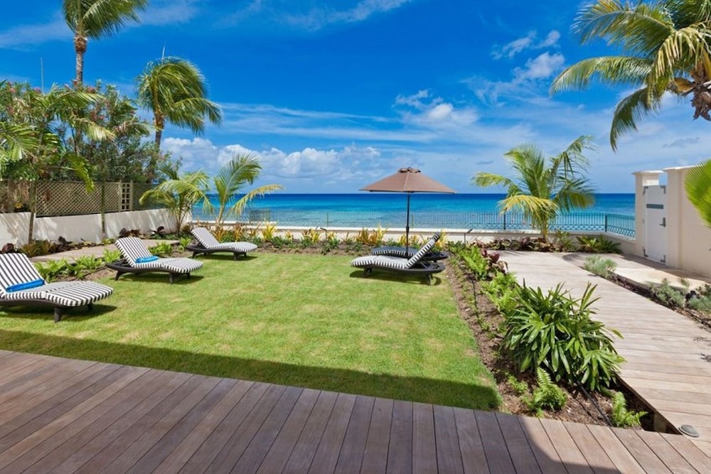 Villa, 5 Bedrooms photo 1
