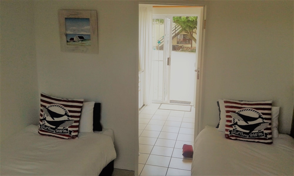 Economy Double or Twin Room, 1 Bedroom, Non Smoking photo 1