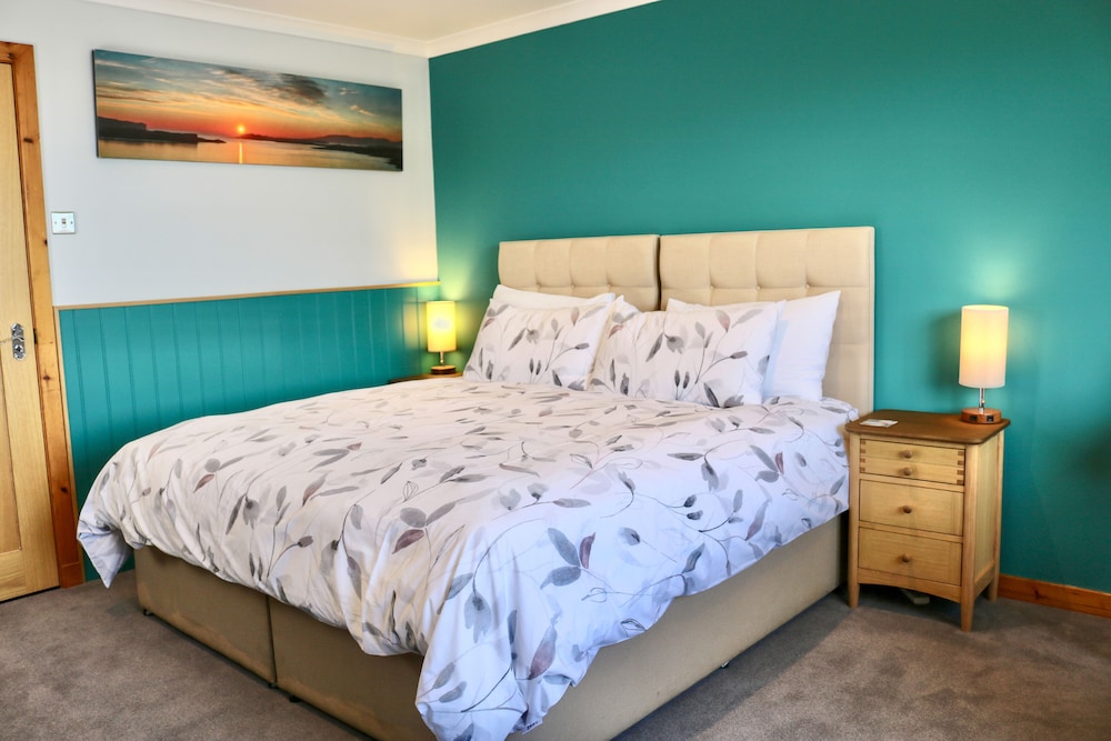 Superior Double Room, Ensuite, Sea View photo 3