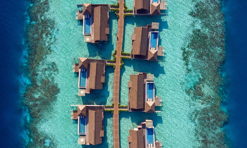 King Overwater Villa With Pool