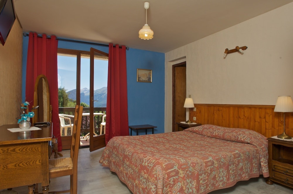 Superior Double Room, Non Smoking, Mountain View photo 1