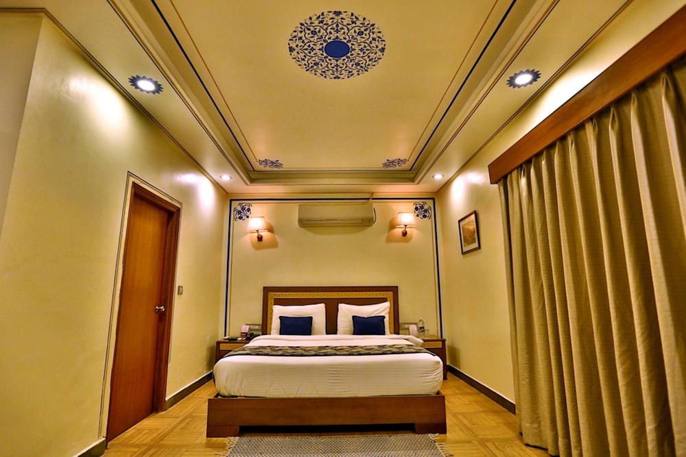 Club Room photo 3
