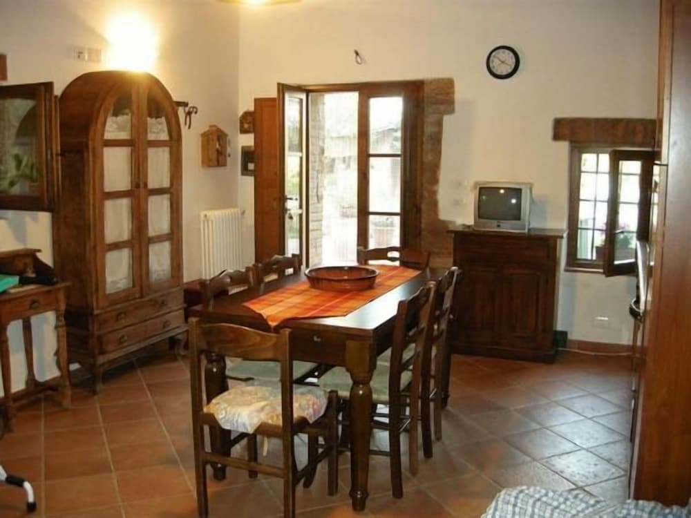 Comfort Suite photo 3
