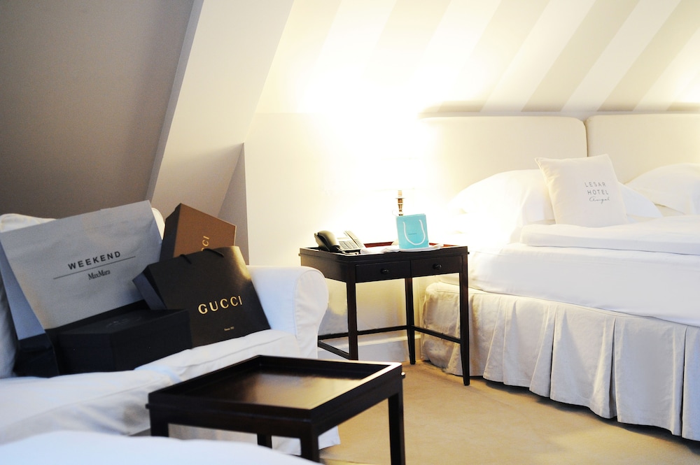 Superior Double Room Single Use photo 3