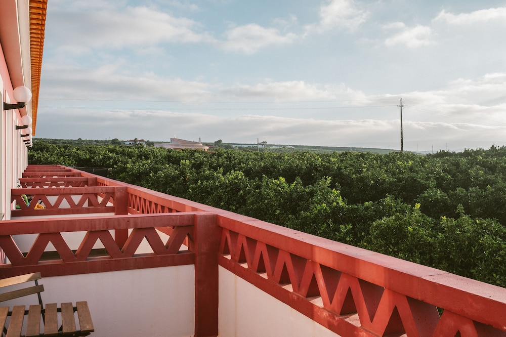 Premium Suite, 2 Bedrooms, Balcony, Garden View photo 3