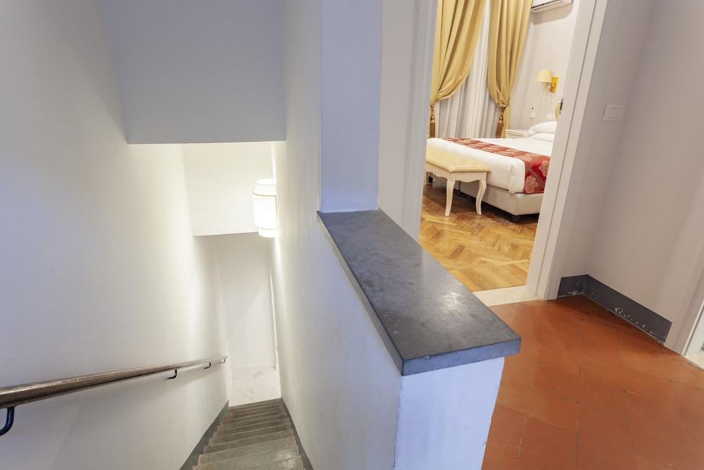 Apartment - Photo 3