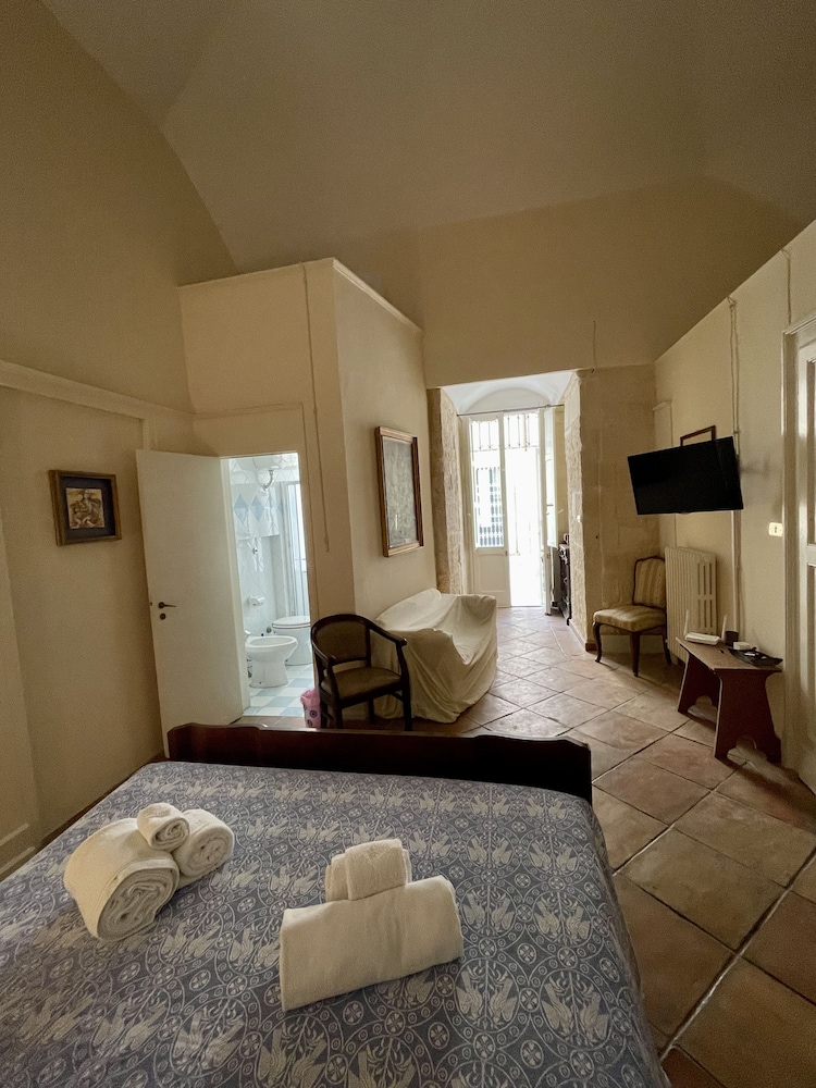 City Double Room