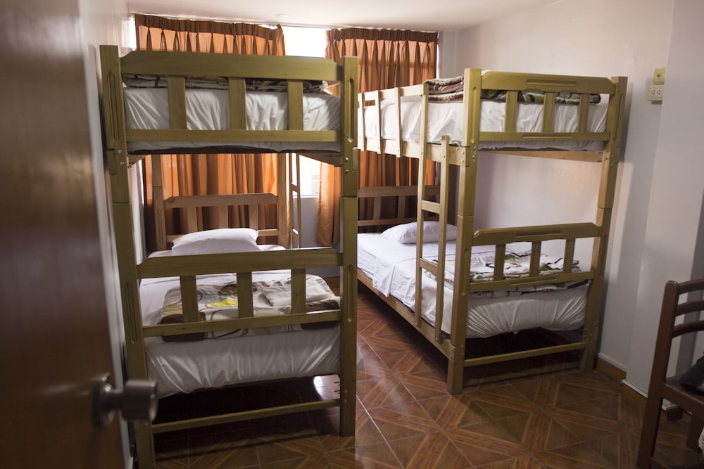 Quadruple Room with private bathroom photo 3