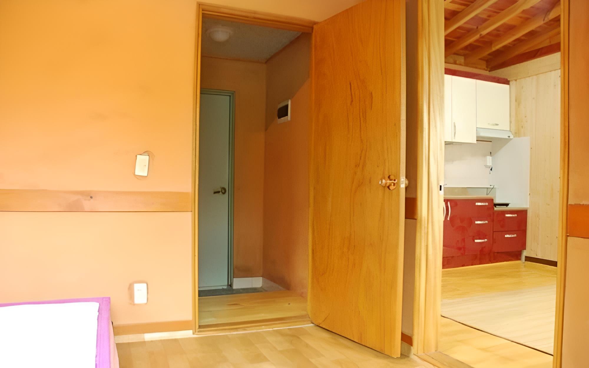 Room (Moon Room) photo 3