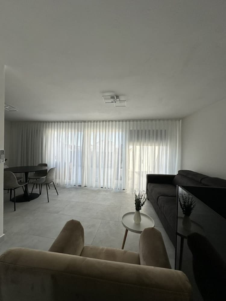 Studio (Studio Apartment with Terrace 2)