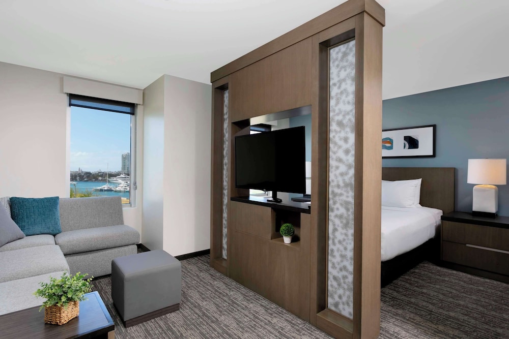 Guestroom King View photo 2