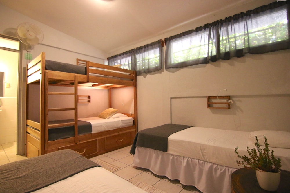 Comfort Quadruple Room