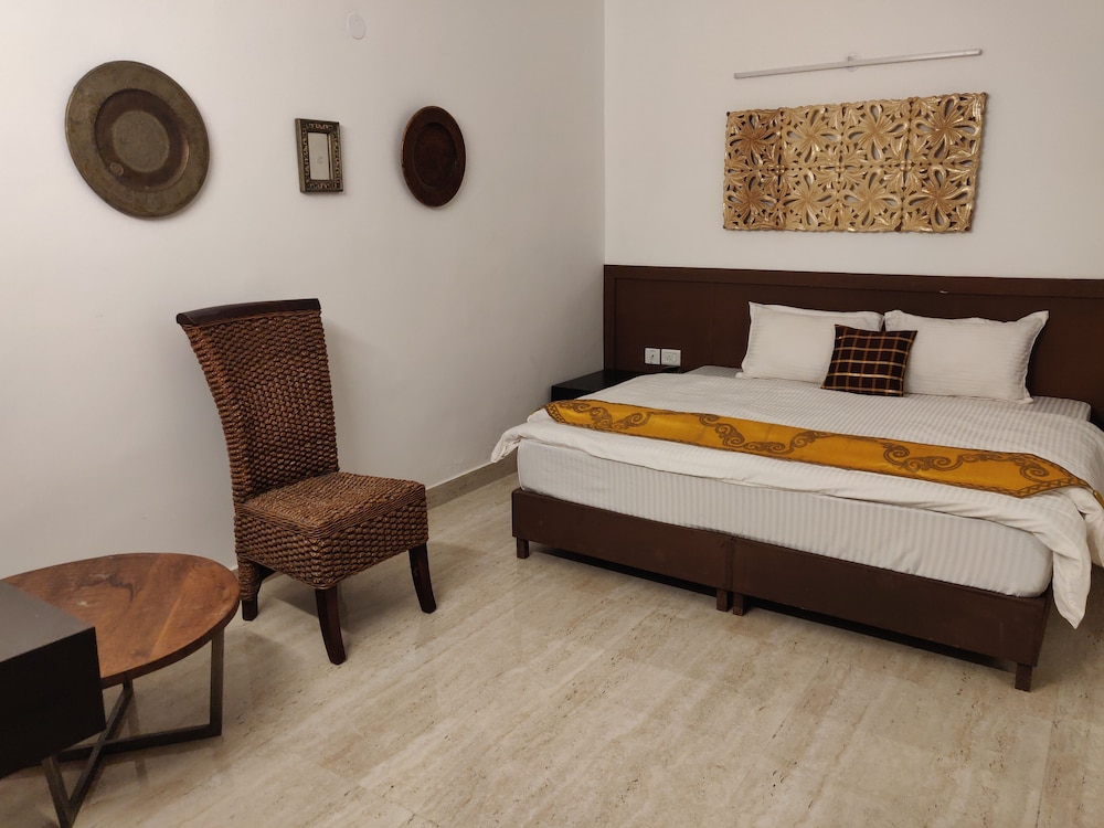 Deluxe Room, Balcony