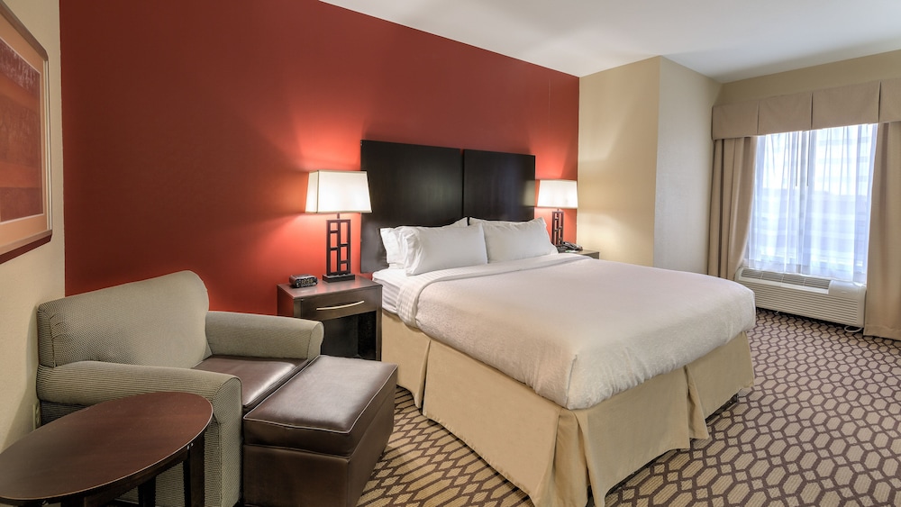 Standard Room, 1 King Bed - Photo 1