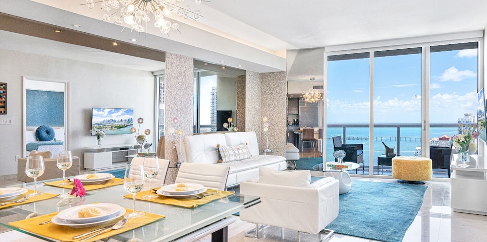 Design Apartment, 1 Bedroom, Balcony, Ocean View 4809
