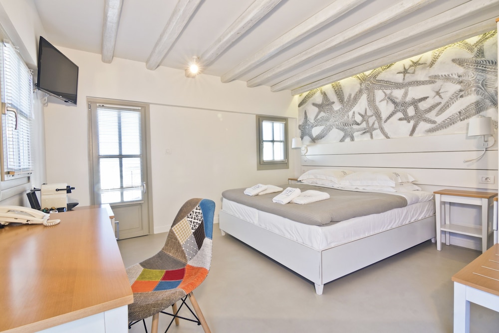 Superior Room, Balcony (Castle View) photo 3