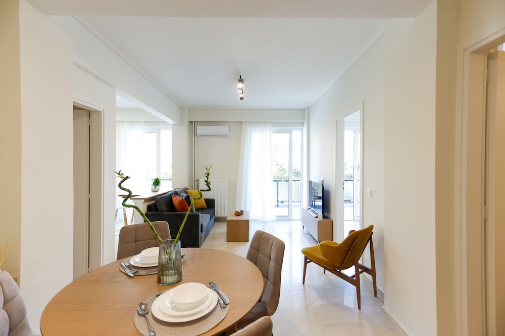 Apartment photo 1