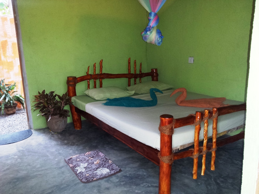 Economy Shared Dormitory, 1 Bedroom, Park View, Garden Area photo 1