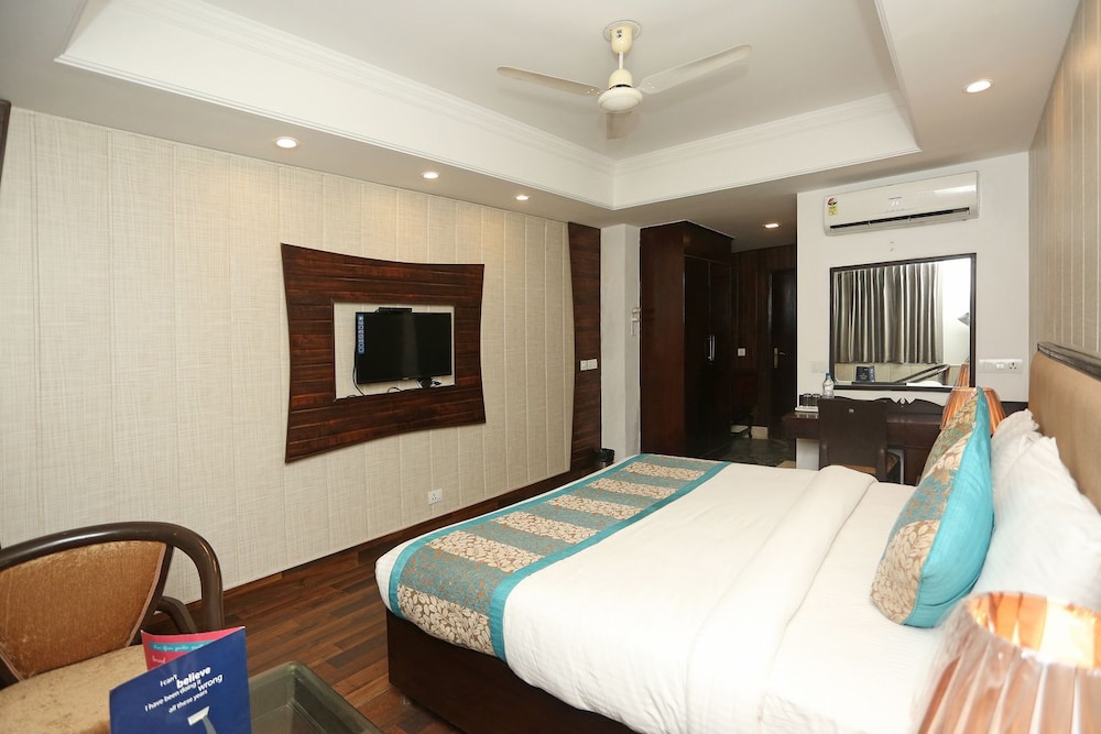 Deluxe Room, 1 Bedroom, Non Smoking, City View