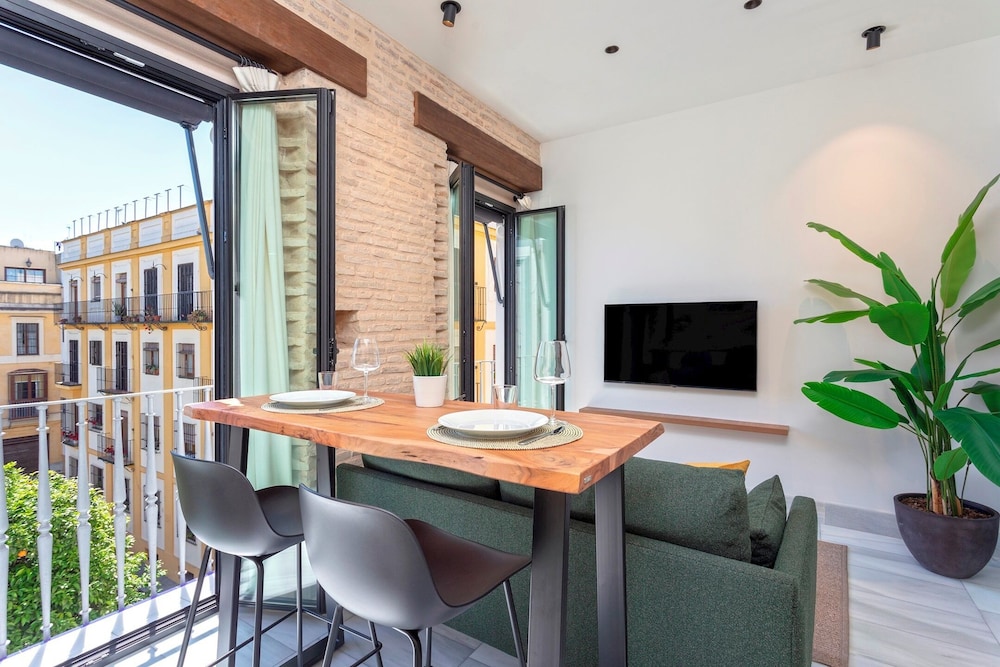 Apartment (1 Bedroom)