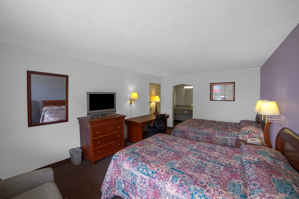 Room, 2 Double Beds, Smoking photo 2