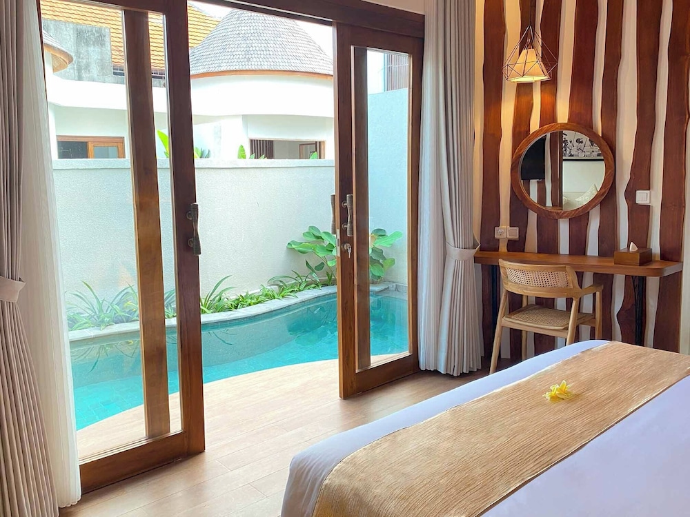 Villa, 1 Bedroom, Pool View - Photo 6