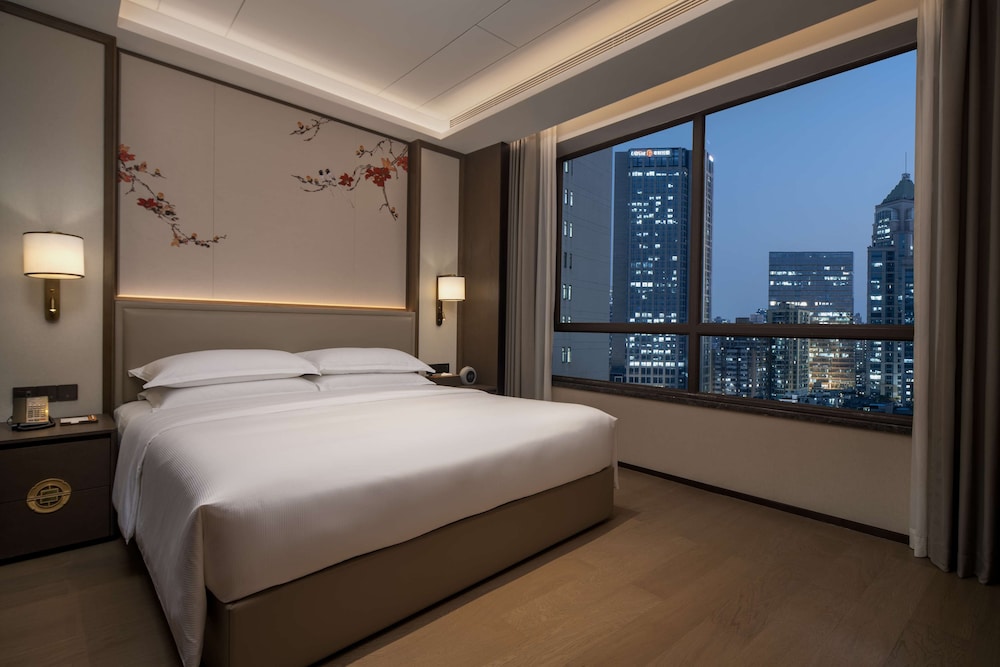 Premium Suite, 1 King Bed (Yuexiu)