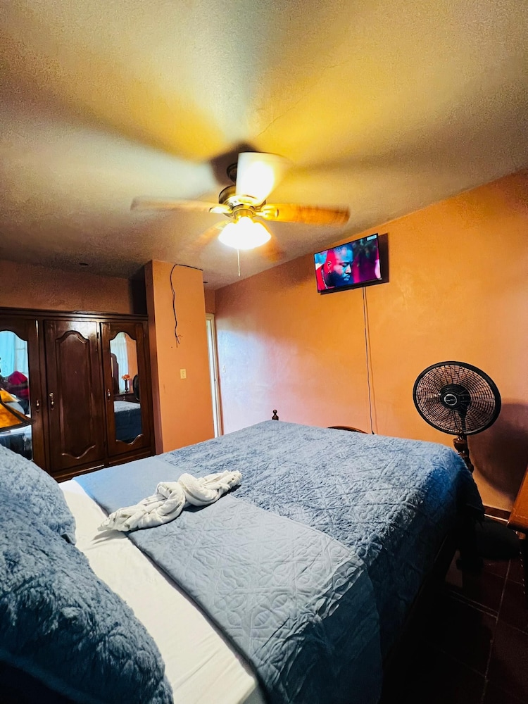 Comfort Room, 1 Bedroom photo 3