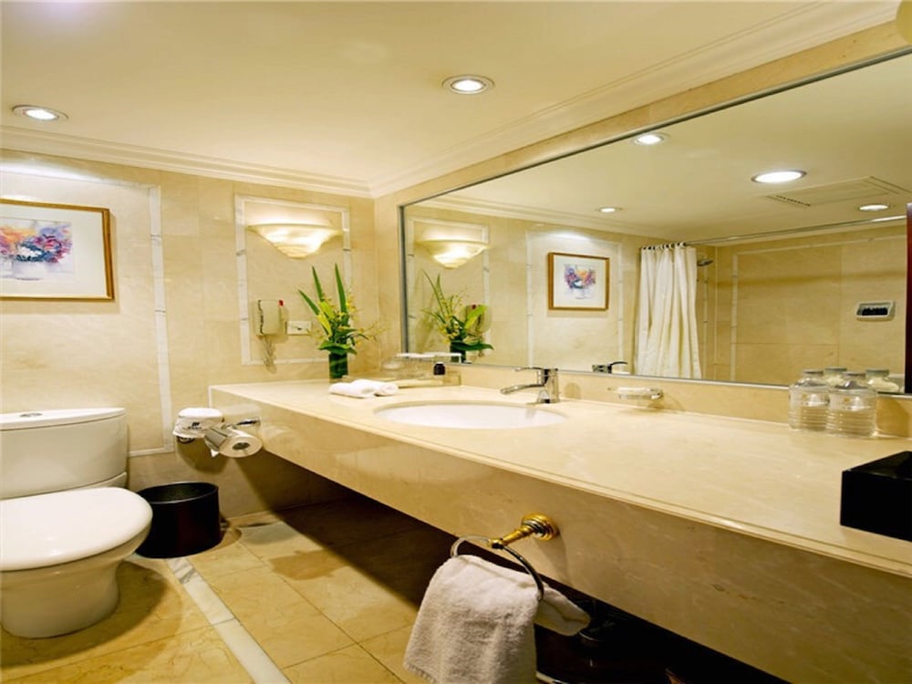 Executive Deluxe Room - Photo 5