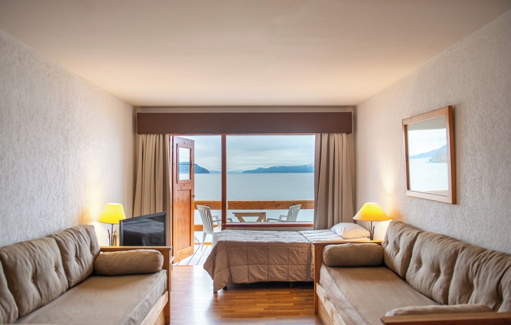 Family Apartment, 1 Bedroom, Lake View (5  people)