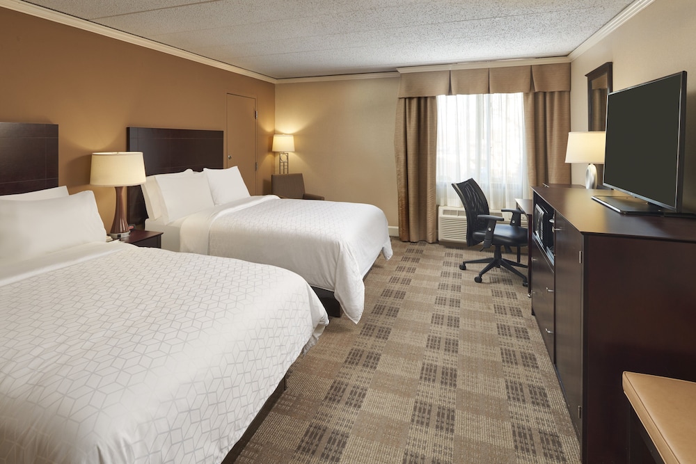Club Room, 2 Double Beds (Club Floor) photo 2