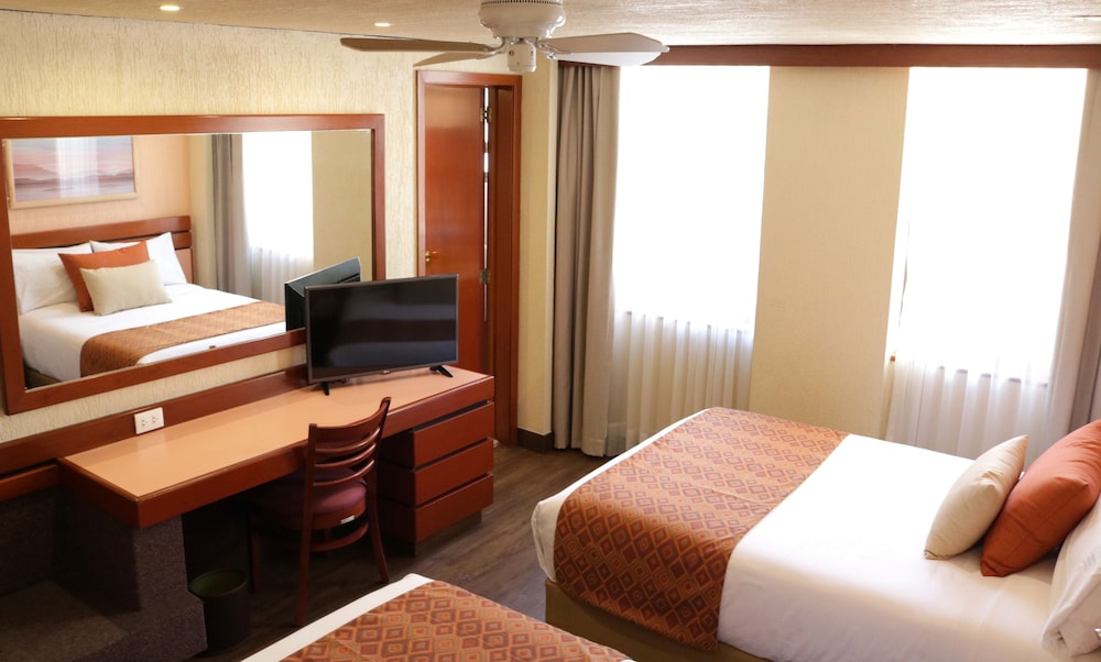 Standard Double Room - Photo 3