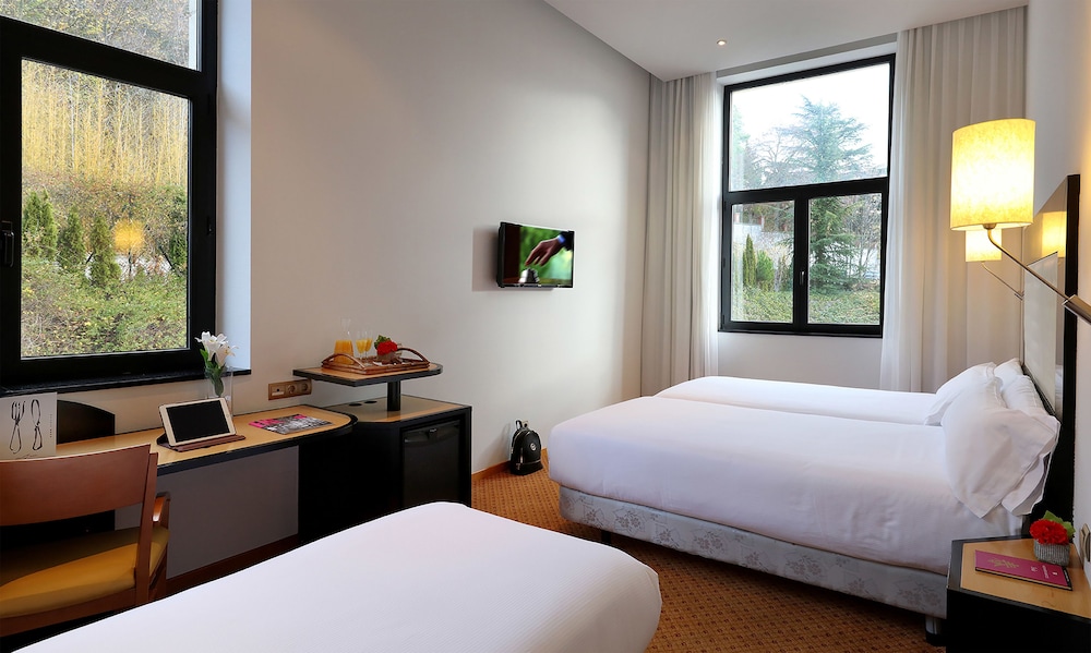 Standard Triple Room - Photo 1