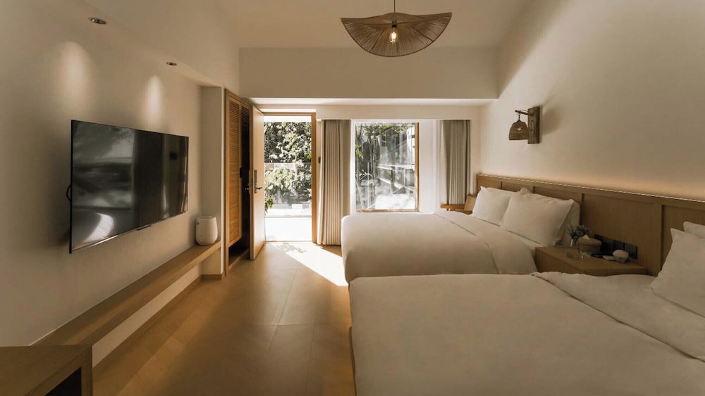 Signature Twin Room, Hill View