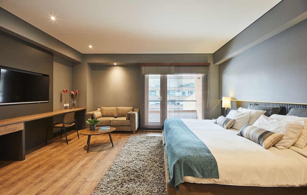 Superior Double Room, 1 King Bed - Photo 2