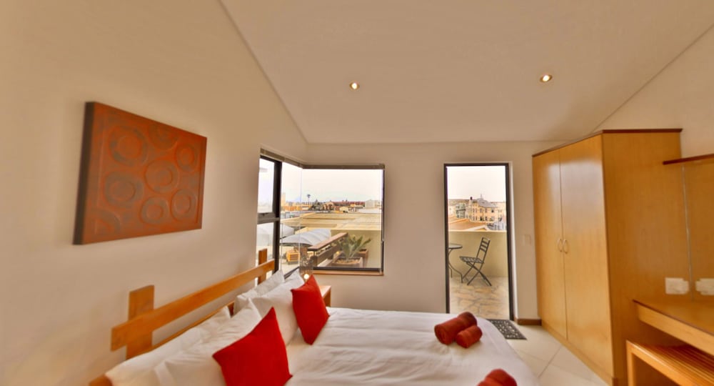 Apartment, 3 Bedrooms photo 1