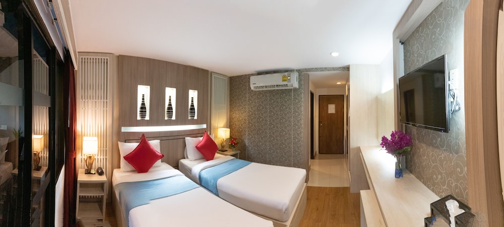 Superior Room - Photo 8