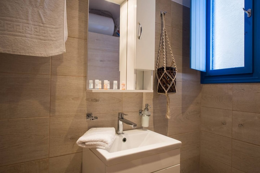 Superior Apartment, Sea View - Photo 18