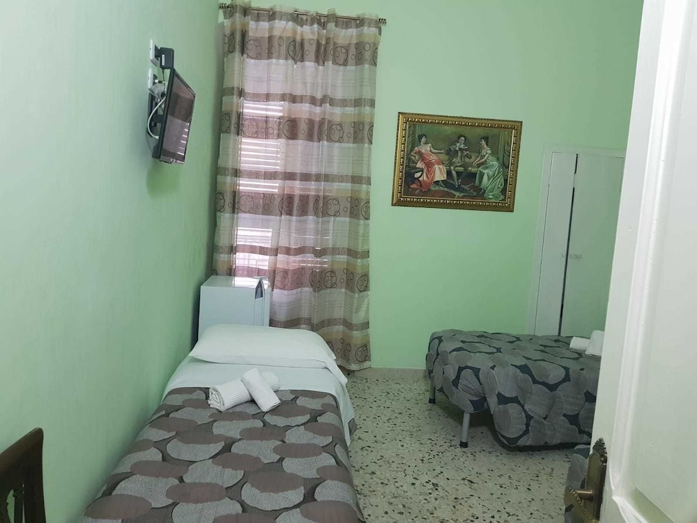 Quadruple Room photo 3