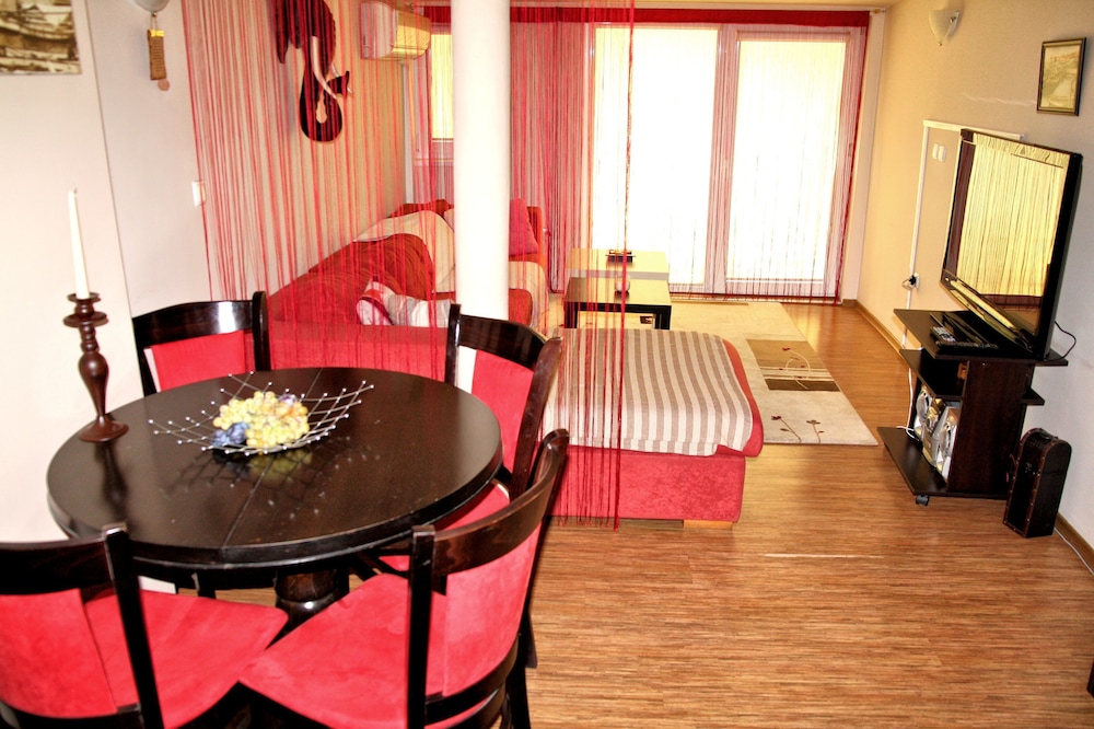 Romantic Apartment, 1 Bedroom, Balcony, Harbor View photo 1
