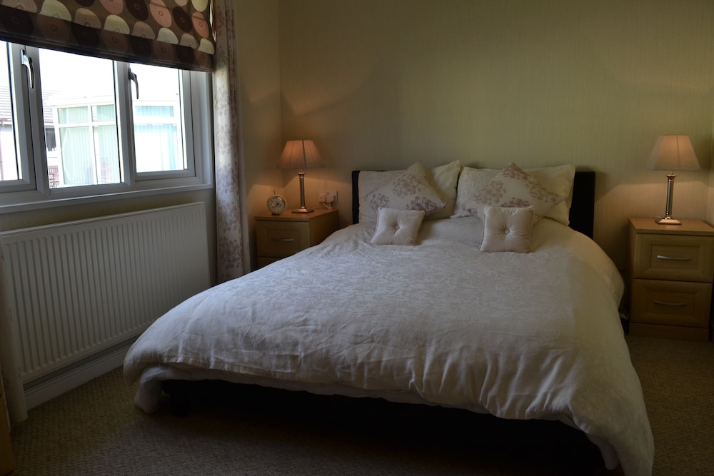 Willow Lodge photo 1