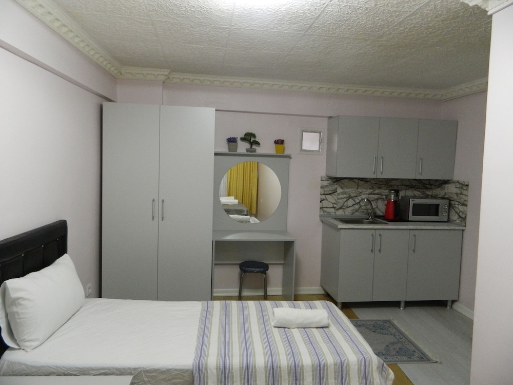 Condo photo 3