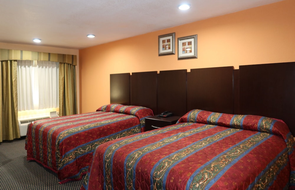 Comfort Double Room, 2 Queen Beds, Smoking