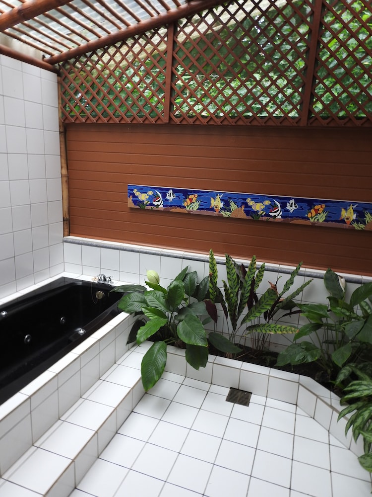 Family Villa, 2 Bedrooms, Non Smoking, Garden View photo 3
