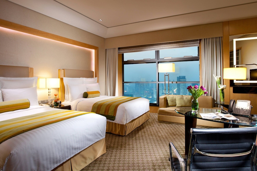 Deluxe Twin Room, 2 Double Beds, Smoking, River View - Photo 4