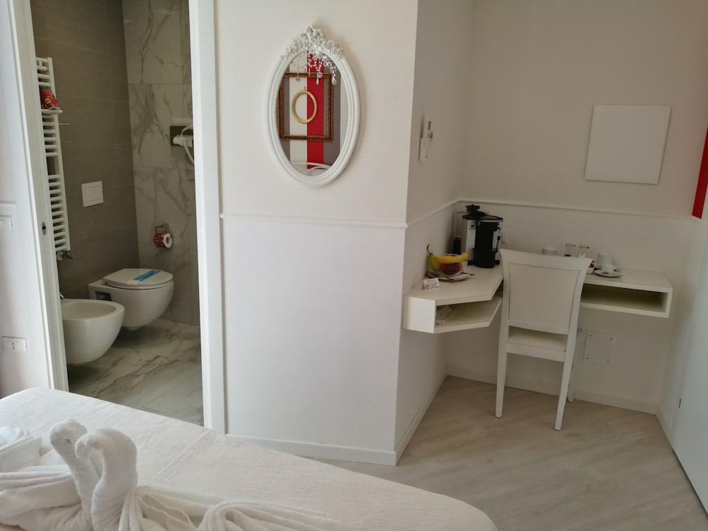 Standard Room - Photo 3