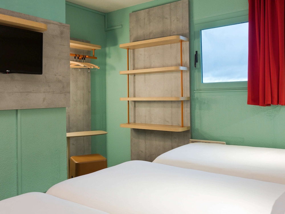 Triple Room with tree single beds - Photo 2